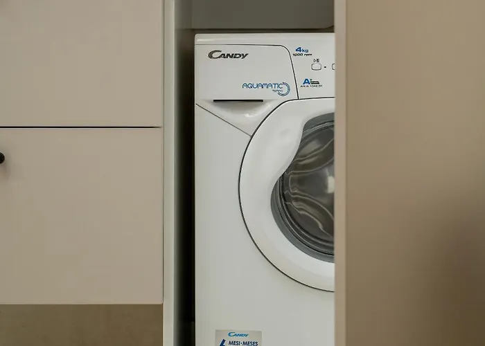 Modern With Parking And Air-conditioning In By Renters ヴロツワフ