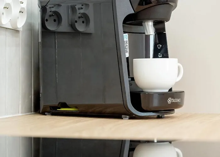 アパート Modern With Parking And Air-conditioning In By Renters ヴロツワフ