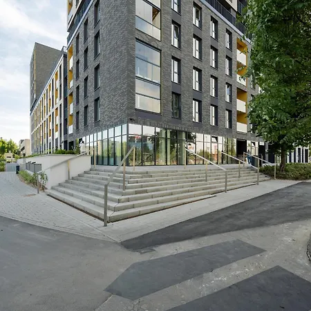 Daire Modern With Parking And Air-conditioning In By Renters