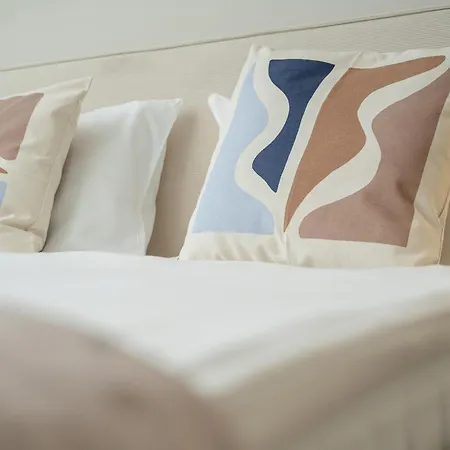 Modern With Parking And Air-conditioning In By Renters Apartament Wrocław