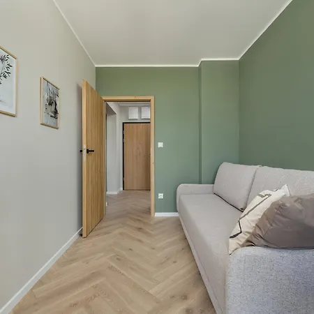 Modern With Parking And Air-conditioning In By Renters Apartman *